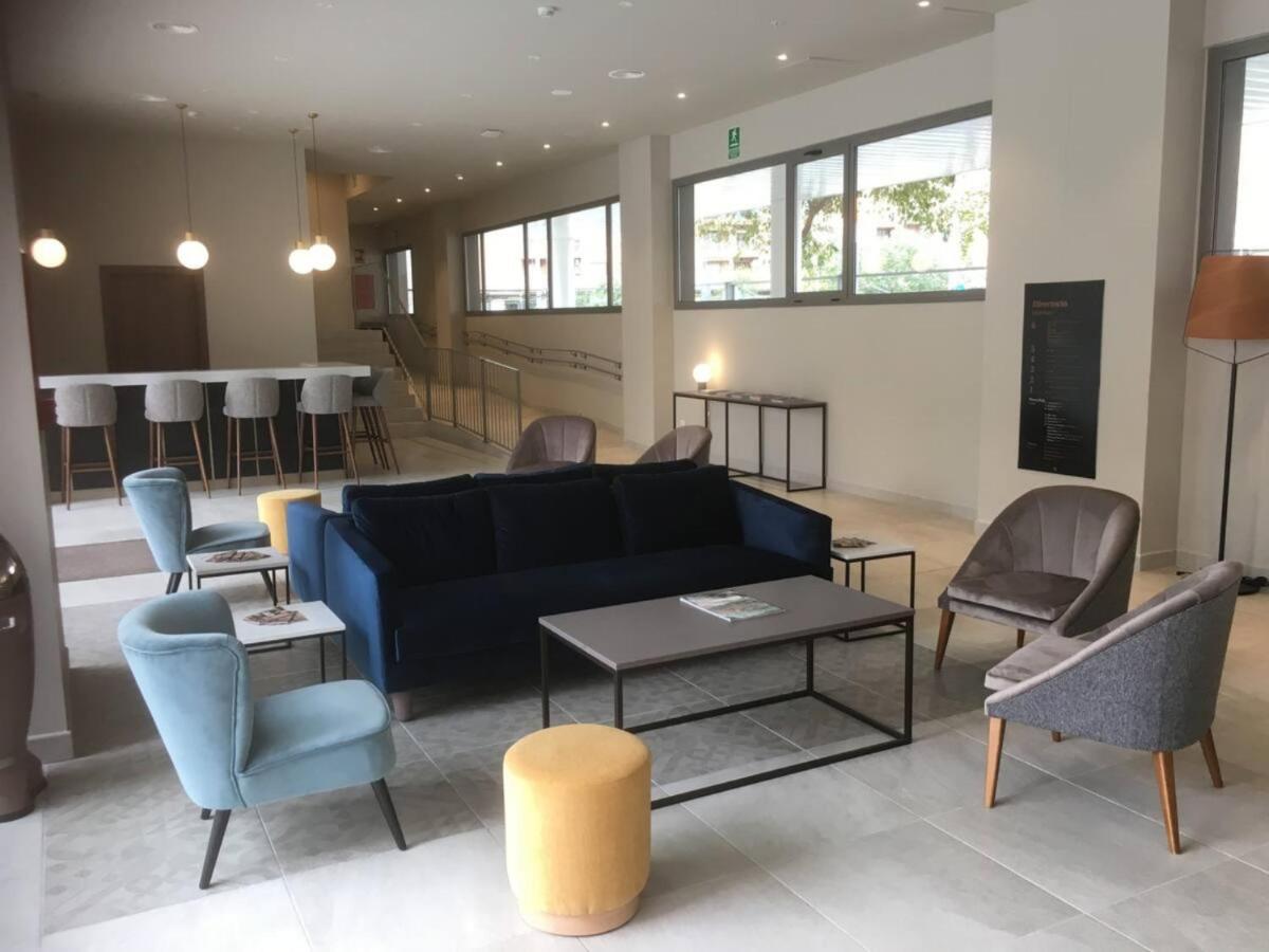 Livensa Living Studios Valencia Marina Real Hotel-Apartamento Bagian luar foto