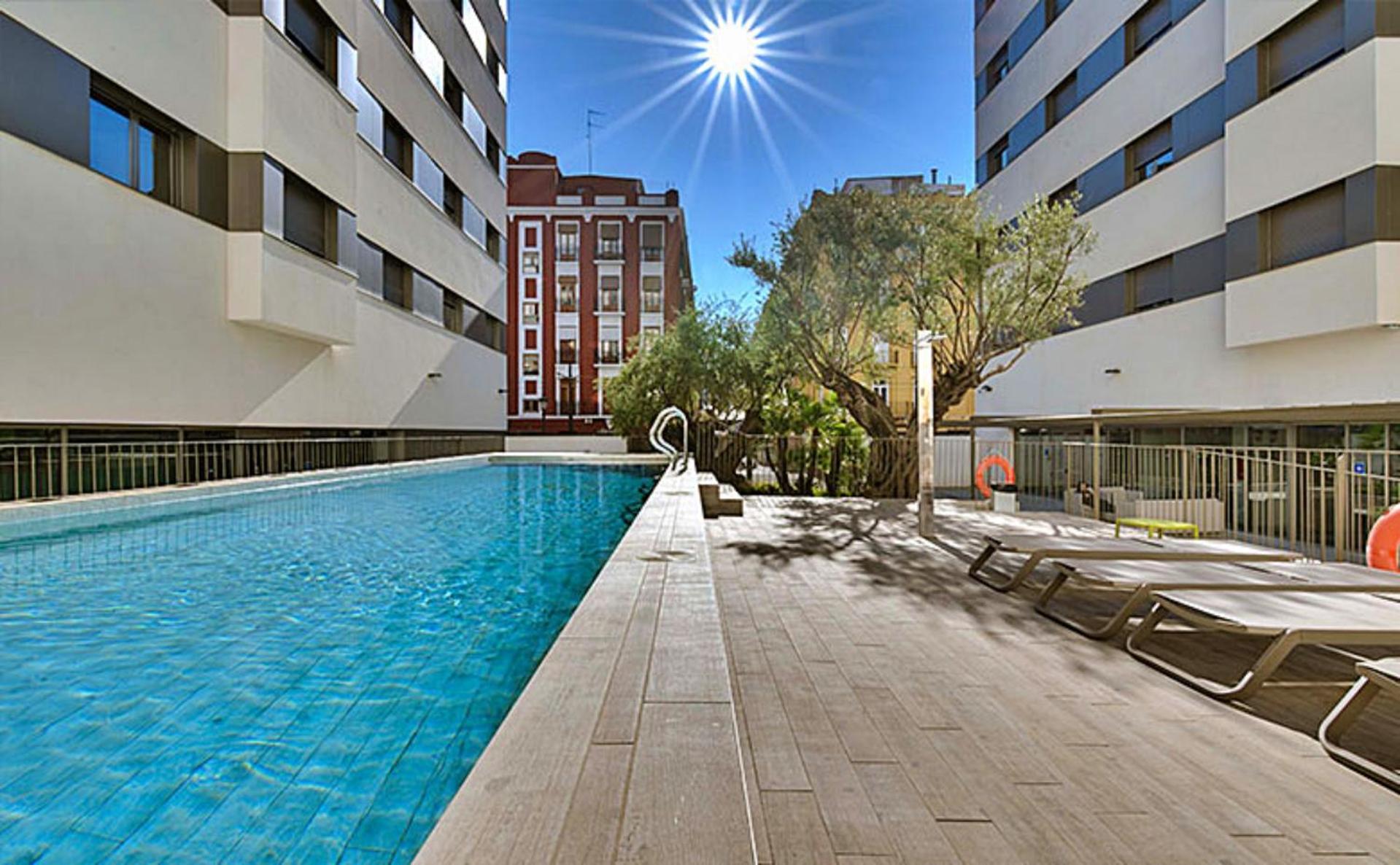 Livensa Living Studios Valencia Marina Real Hotel-Apartamento Bagian luar foto