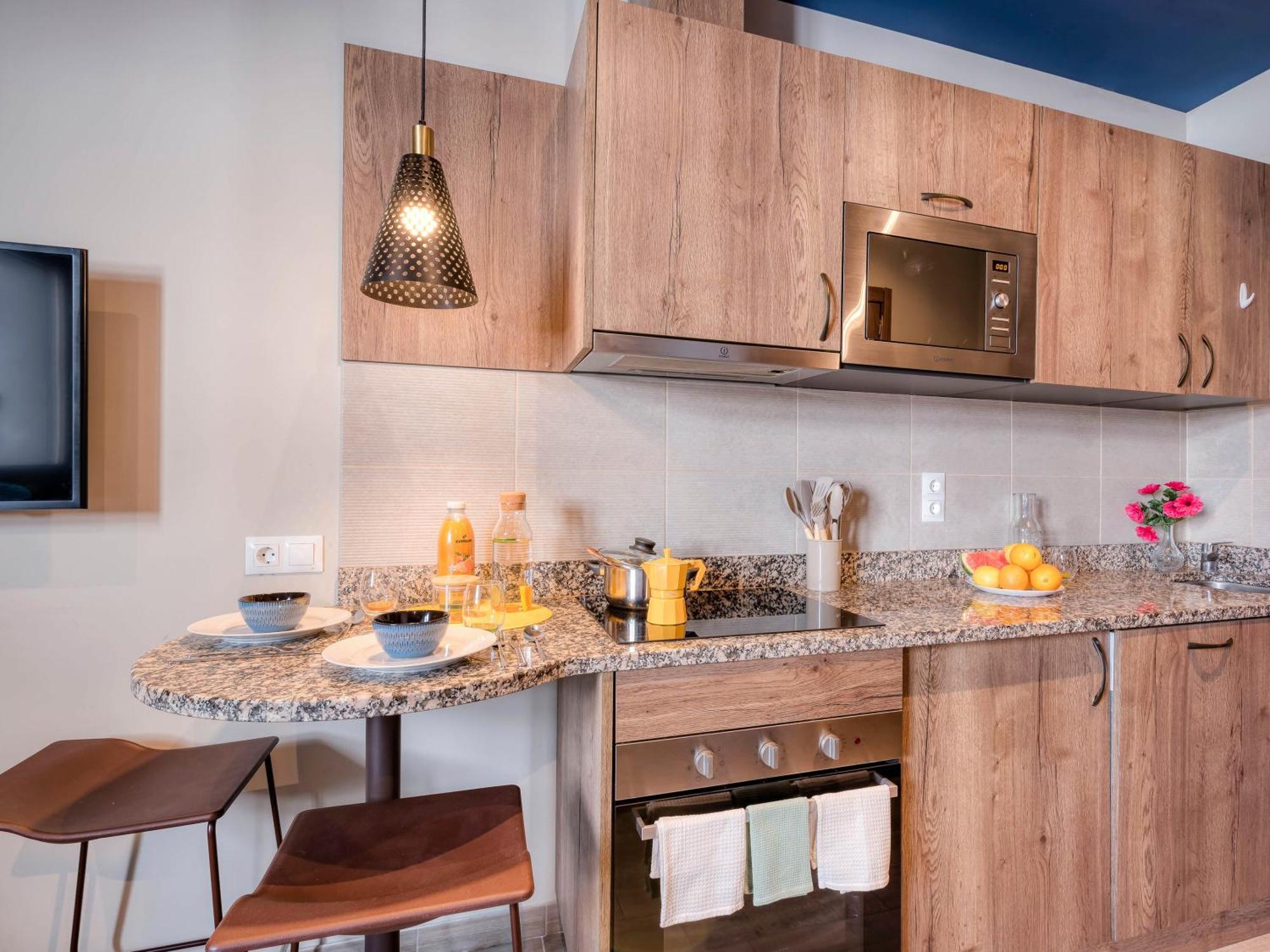 Livensa Living Studios Valencia Marina Real Hotel-Apartamento Bagian luar foto